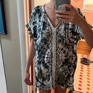 Short tie dye pool cover up